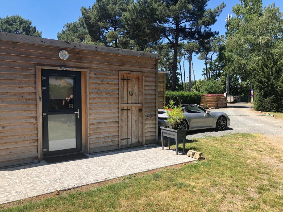 Cabane Du Circuit Le Mans Luaran gambar